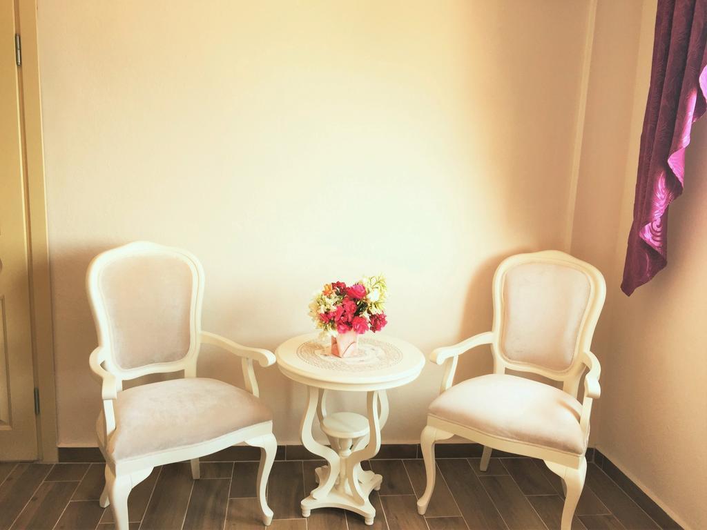 Aspava Butik Hotel Бозджаада Екстериор снимка