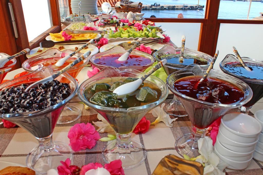 Aspava Butik Hotel Бозджаада Екстериор снимка
